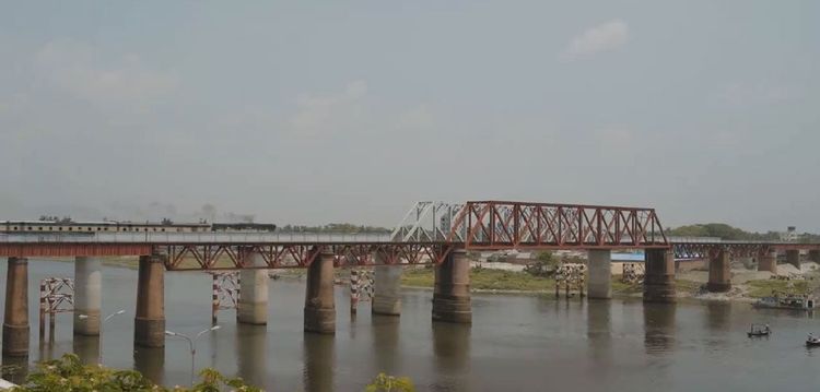Anushondhan Lungi online video: Online video for Anushondhan Lungi, 2018.
